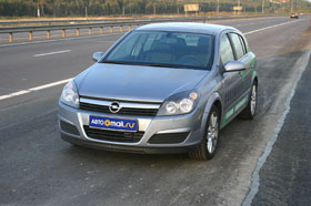 Opel Astra 2.0 Turbo: -